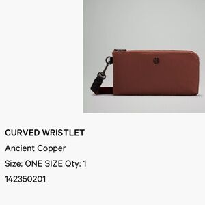 NWOT Lululemon Curved Wristlet Ancient Copper